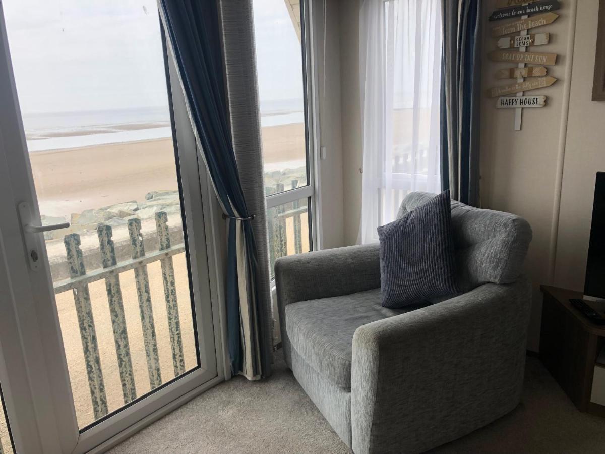Caravan Hire Golden Sands Sea Front Kinmel Bay Exterior foto