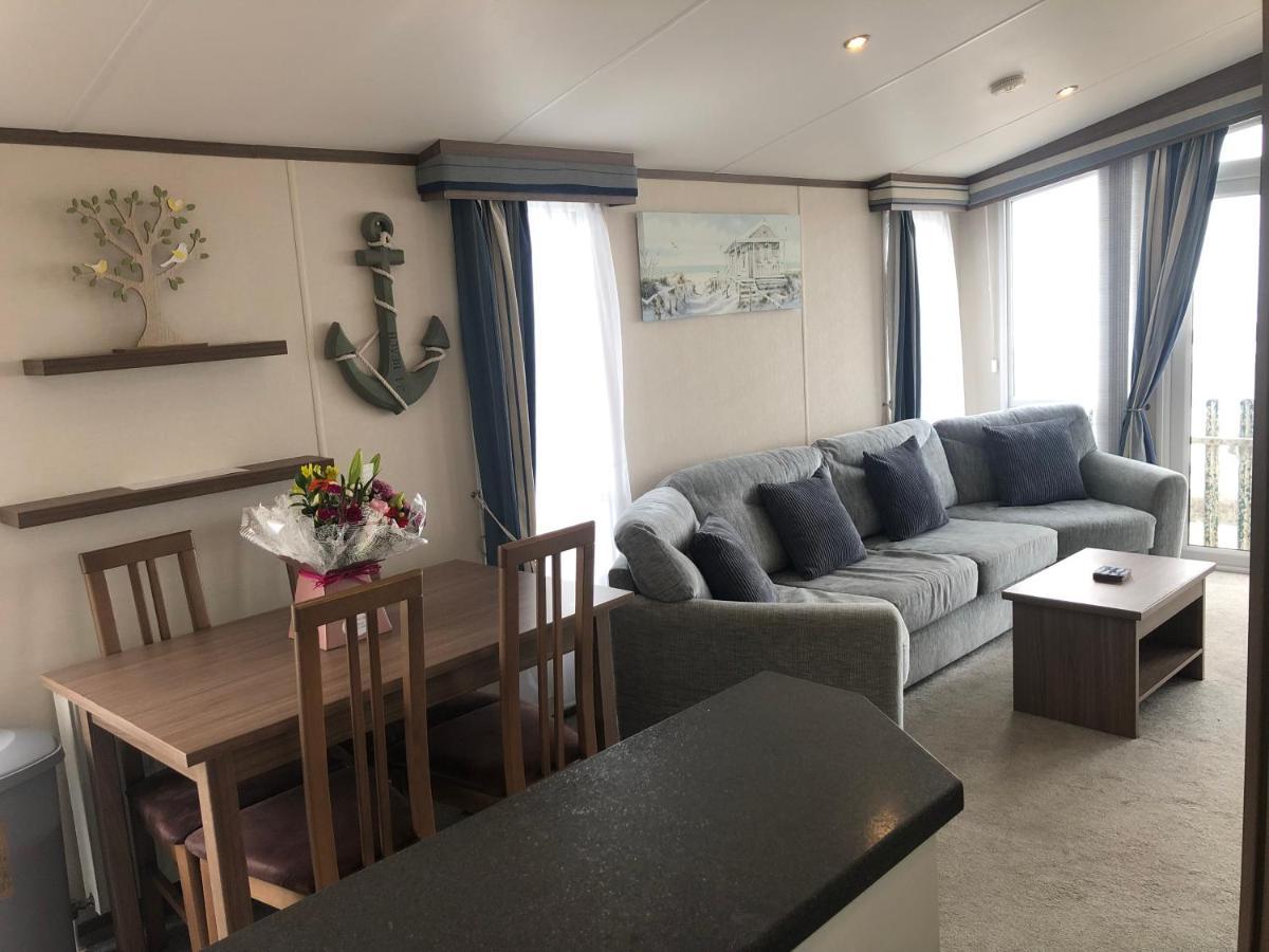 Caravan Hire Golden Sands Sea Front Kinmel Bay Exterior foto