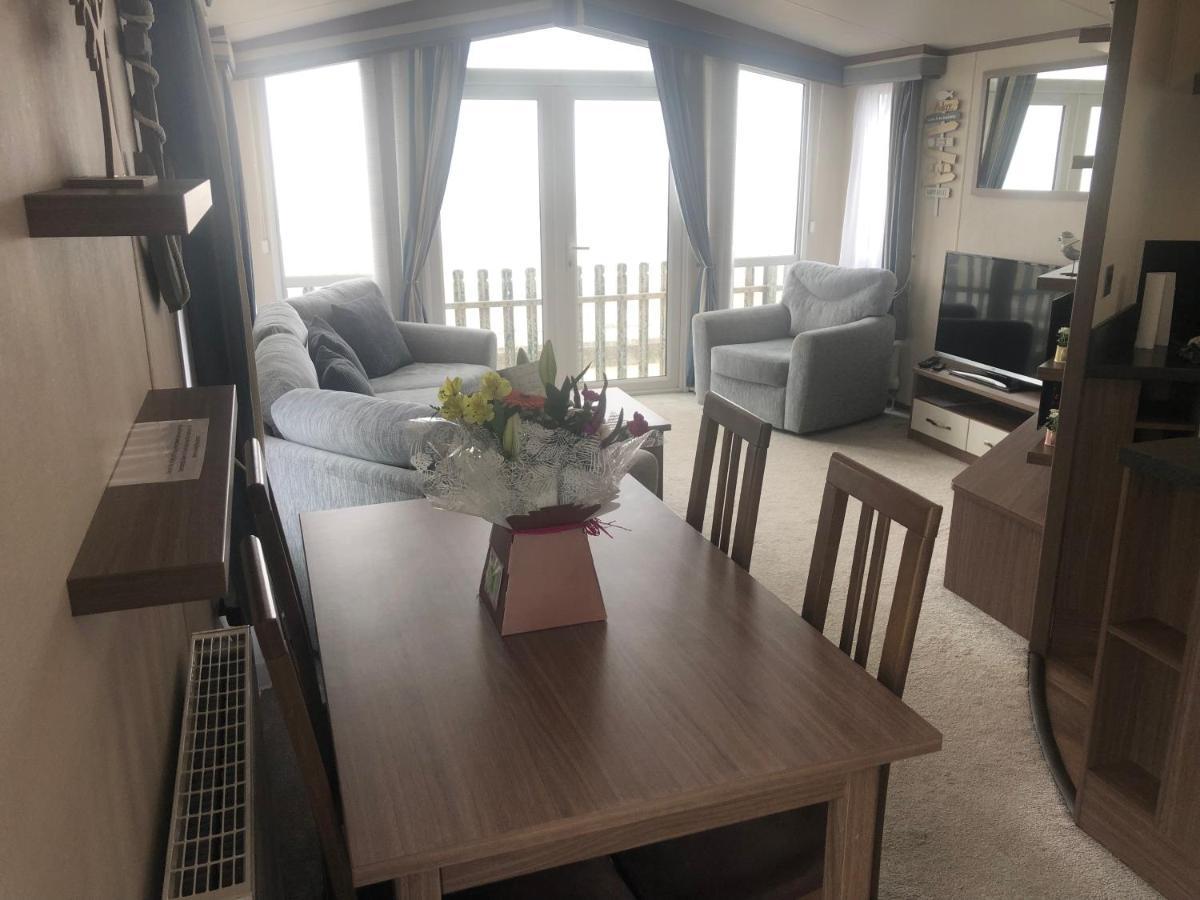 Caravan Hire Golden Sands Sea Front Kinmel Bay Exterior foto