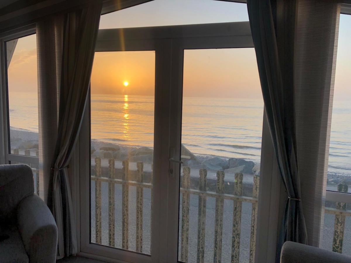 Caravan Hire Golden Sands Sea Front Kinmel Bay Exterior foto