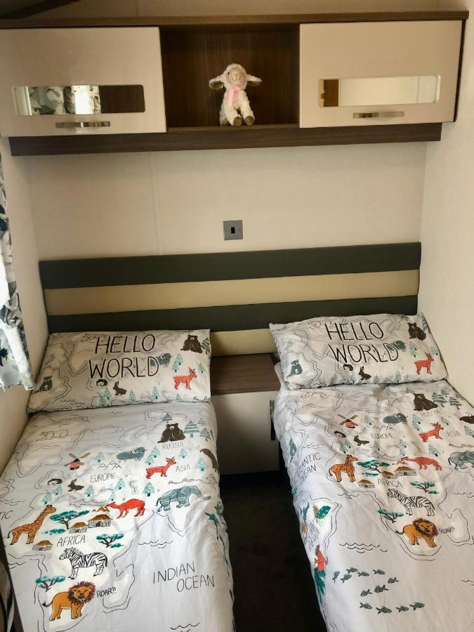 Caravan Hire Golden Sands Sea Front Kinmel Bay Exterior foto