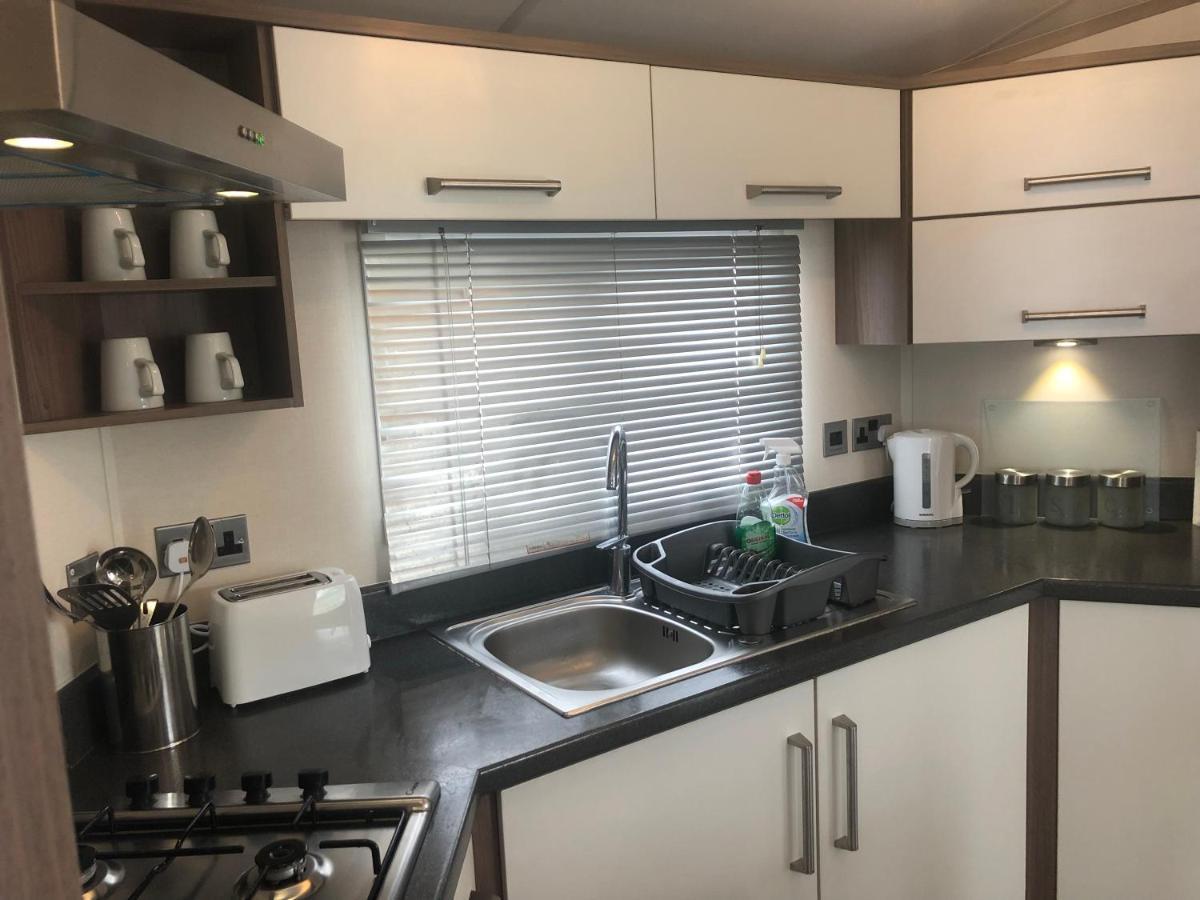 Caravan Hire Golden Sands Sea Front Kinmel Bay Exterior foto